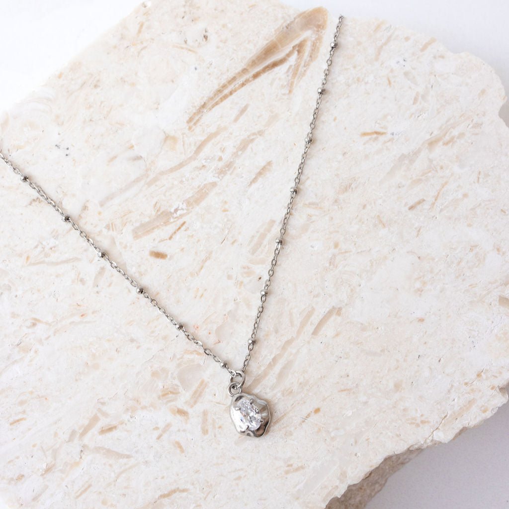 Estrella Necklace